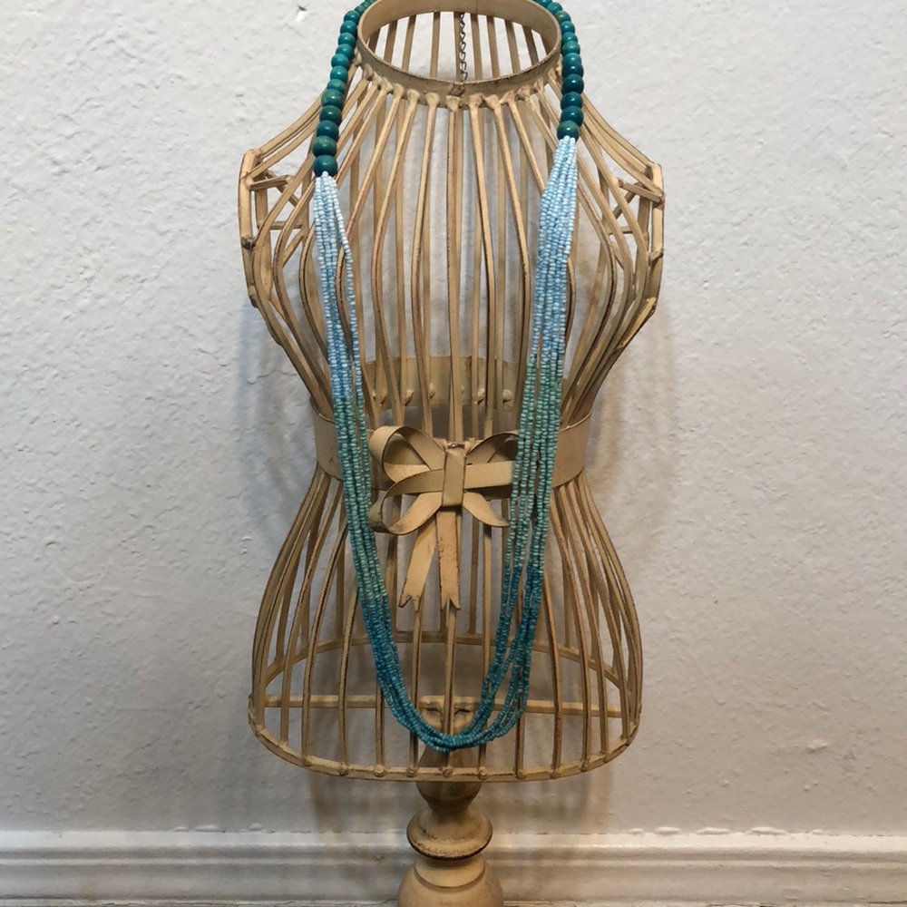 Beaded necklace